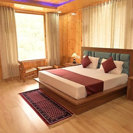 Hotel Royal Galaxy Tirthan Banjār Exteriér fotografie