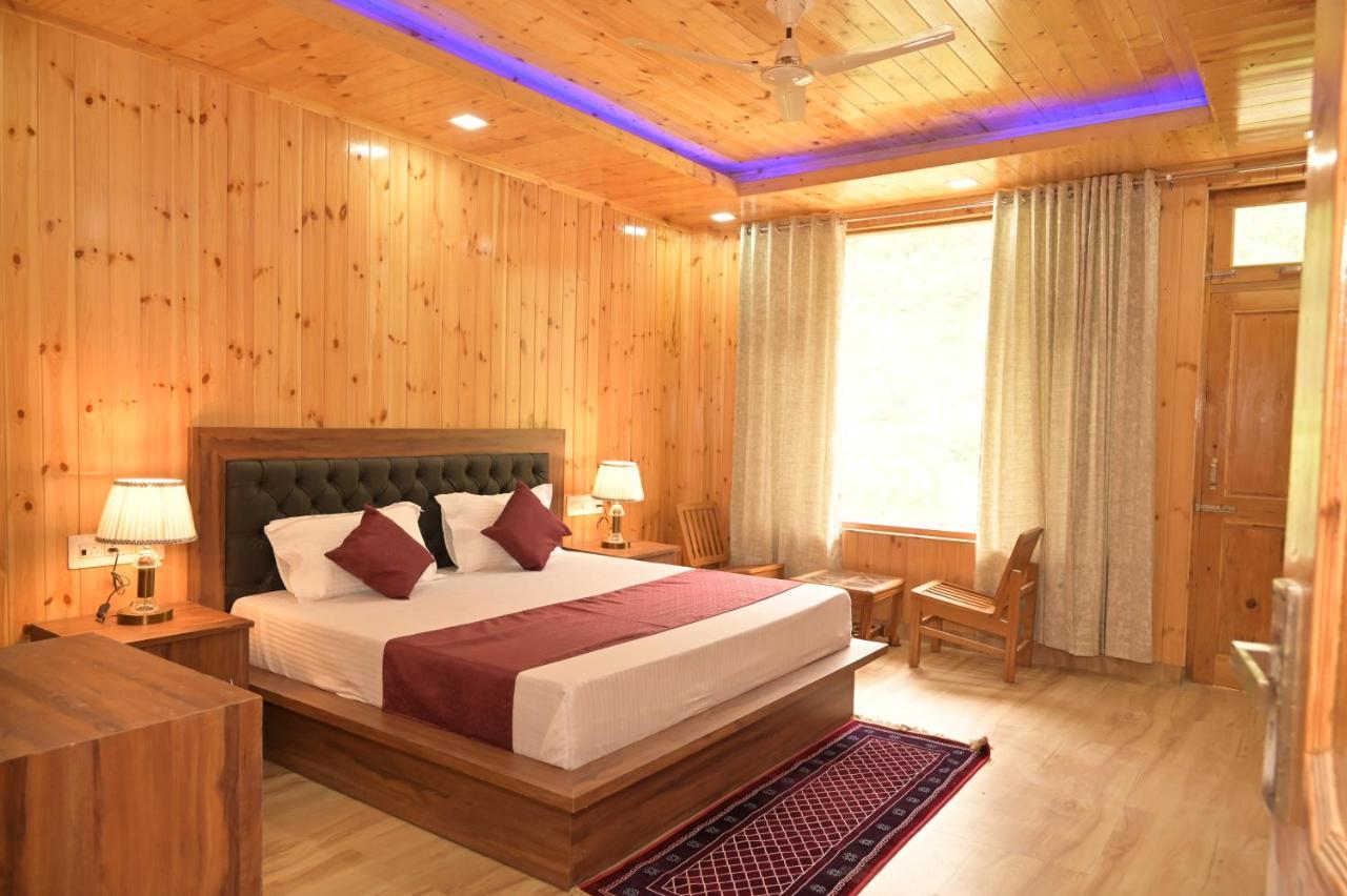 Hotel Royal Galaxy Tirthan Banjār Exteriér fotografie